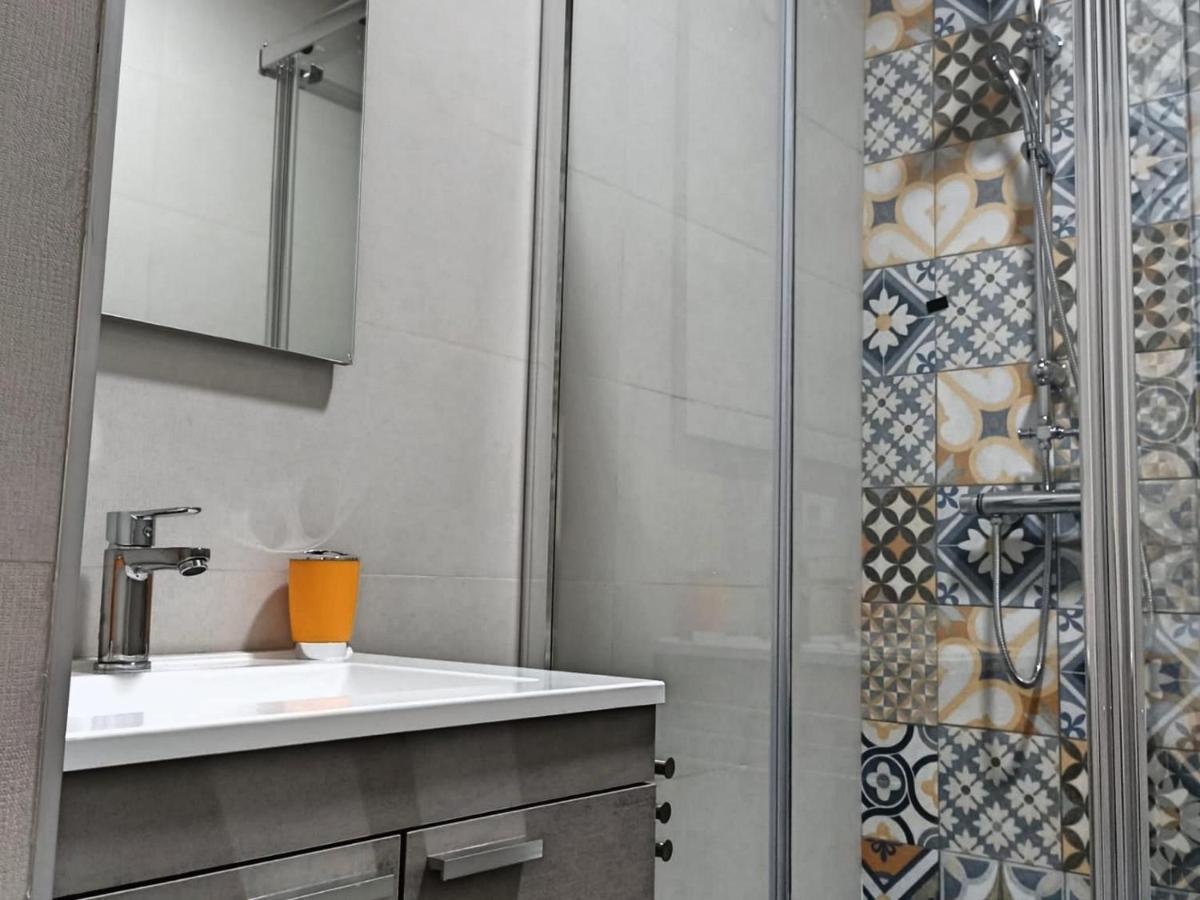 Modernos Apartamentos En Ciudad Jardin Kordoba Bagian luar foto