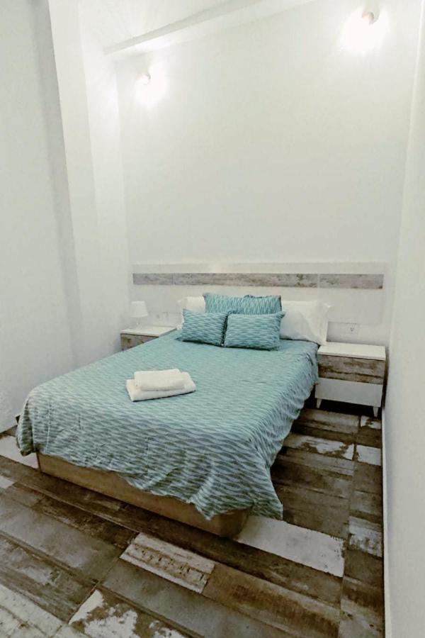 Modernos Apartamentos En Ciudad Jardin Kordoba Bagian luar foto